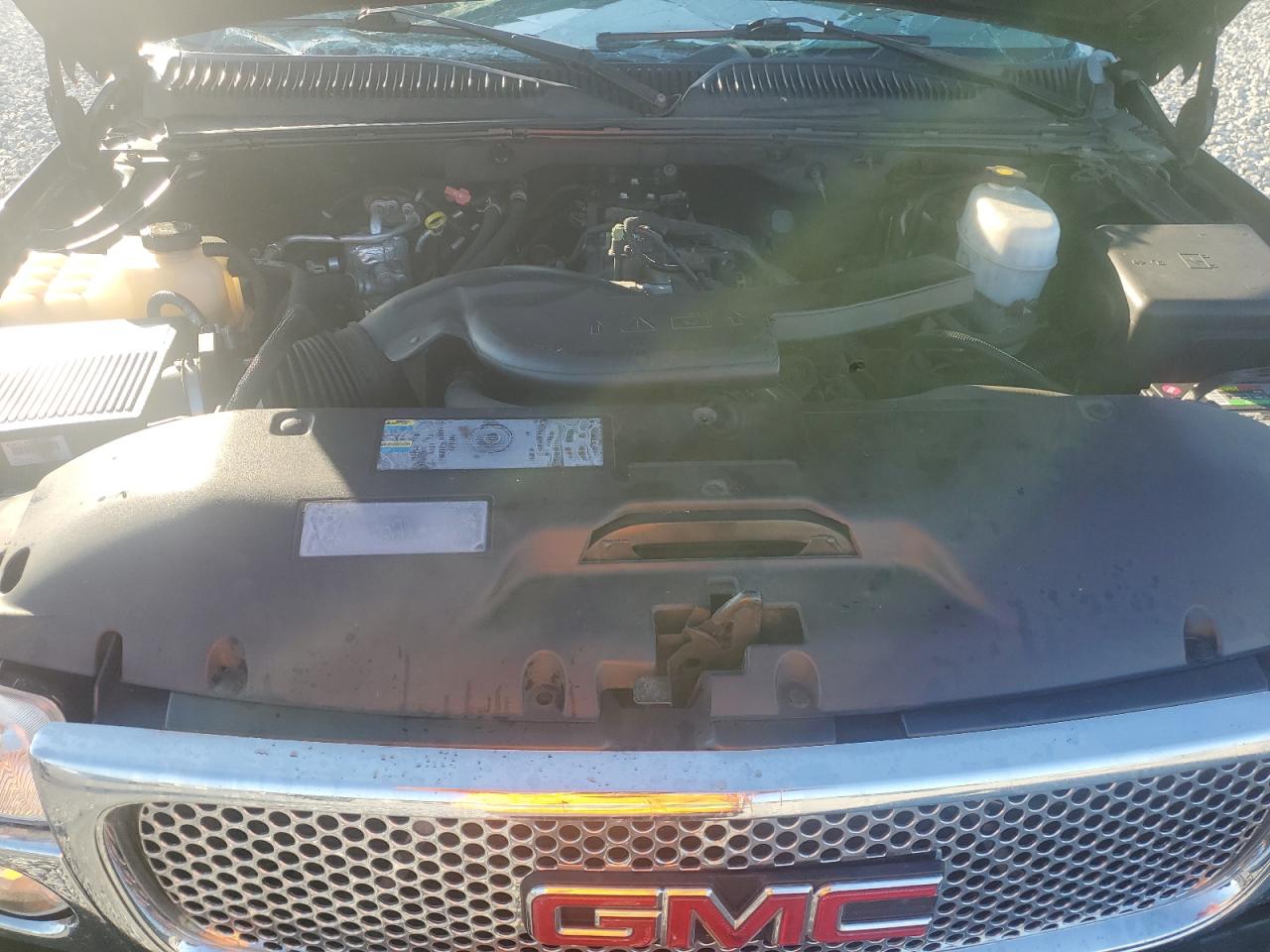 2003 GMC Yukon Xl Denali VIN: 1GKFK66U23J293775 Lot: 93889075