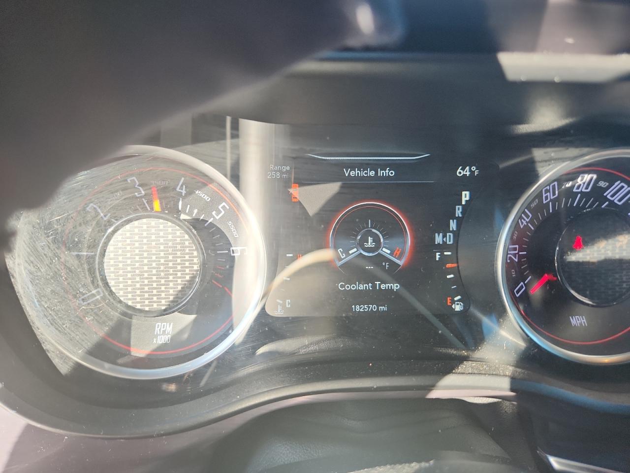 2018 Dodge Challenger Sxt VIN: 2C3CDZAG6JH132683 Lot: 92412615