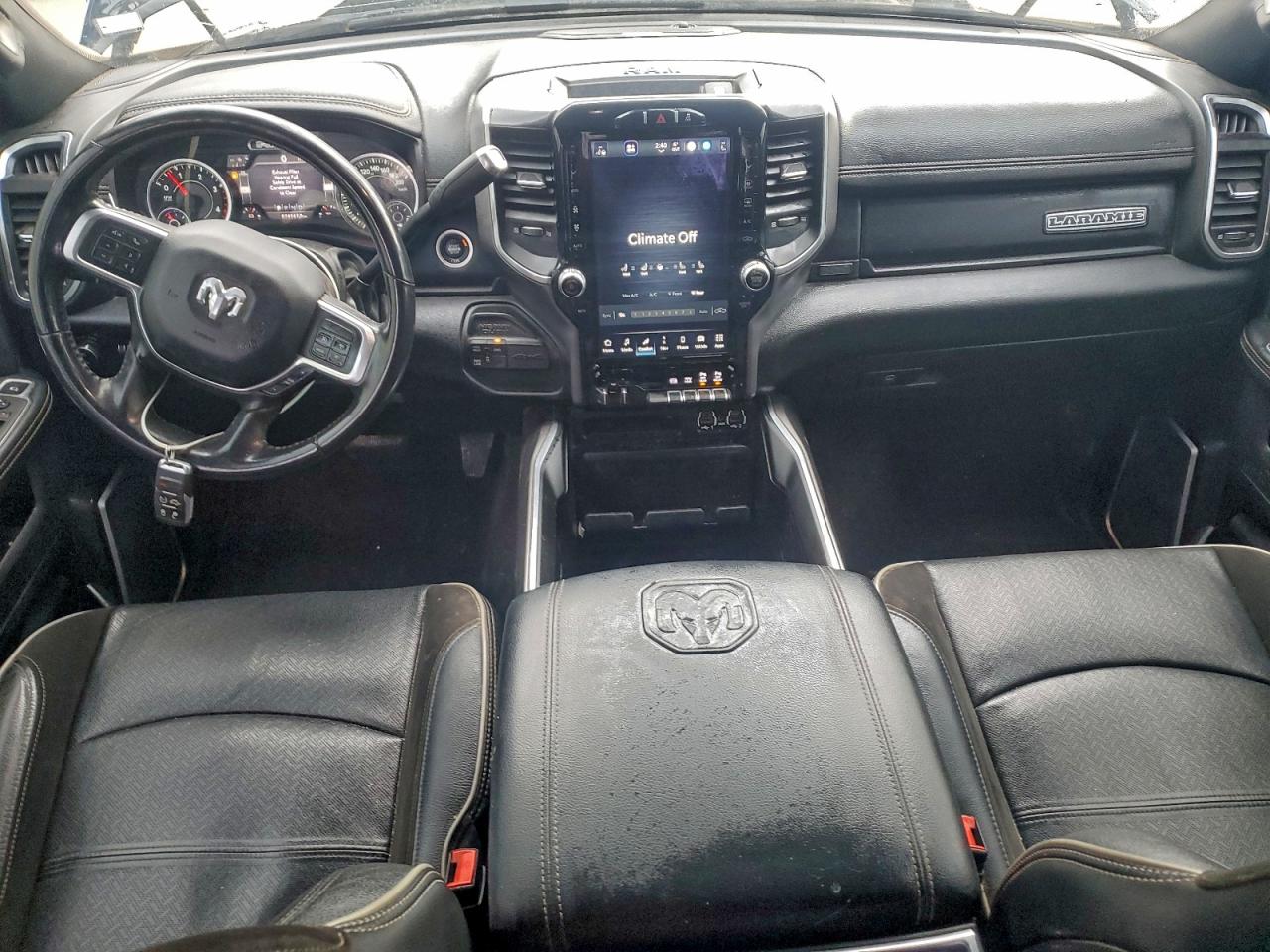 2022 Ram 3500 Laramie VIN: 3C63RRML1NG211777 Lot: 94038035