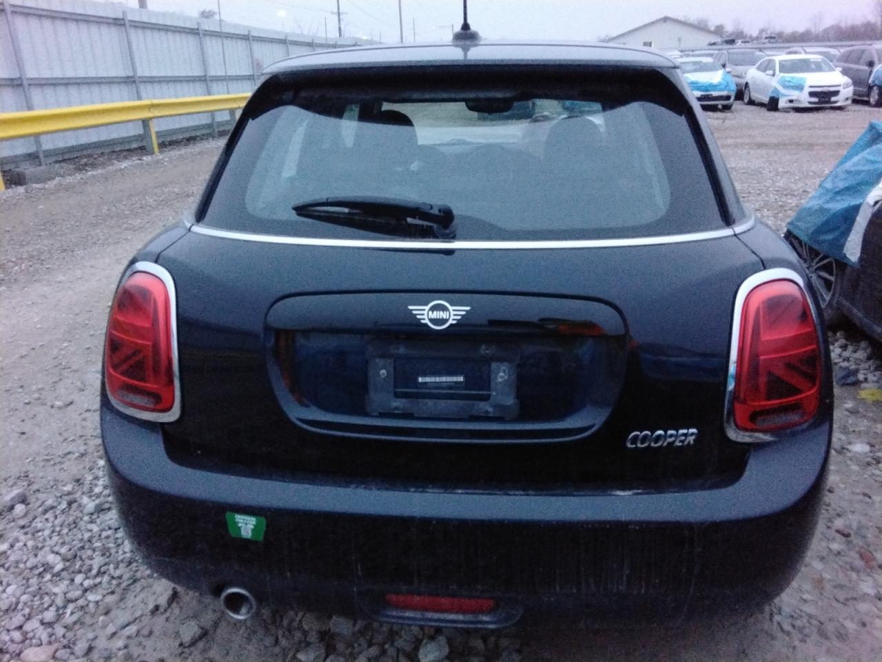2021 Mini Cooper VIN: WMWXU7C03M2M98323 Lot: 92461315