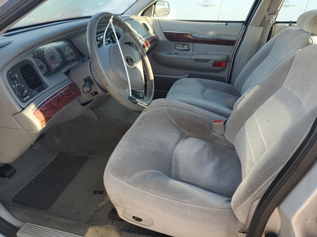 2001 Mercury Grand Marquis Gs VIN: 2MEFM74WX1X640448 Lot: 91346185