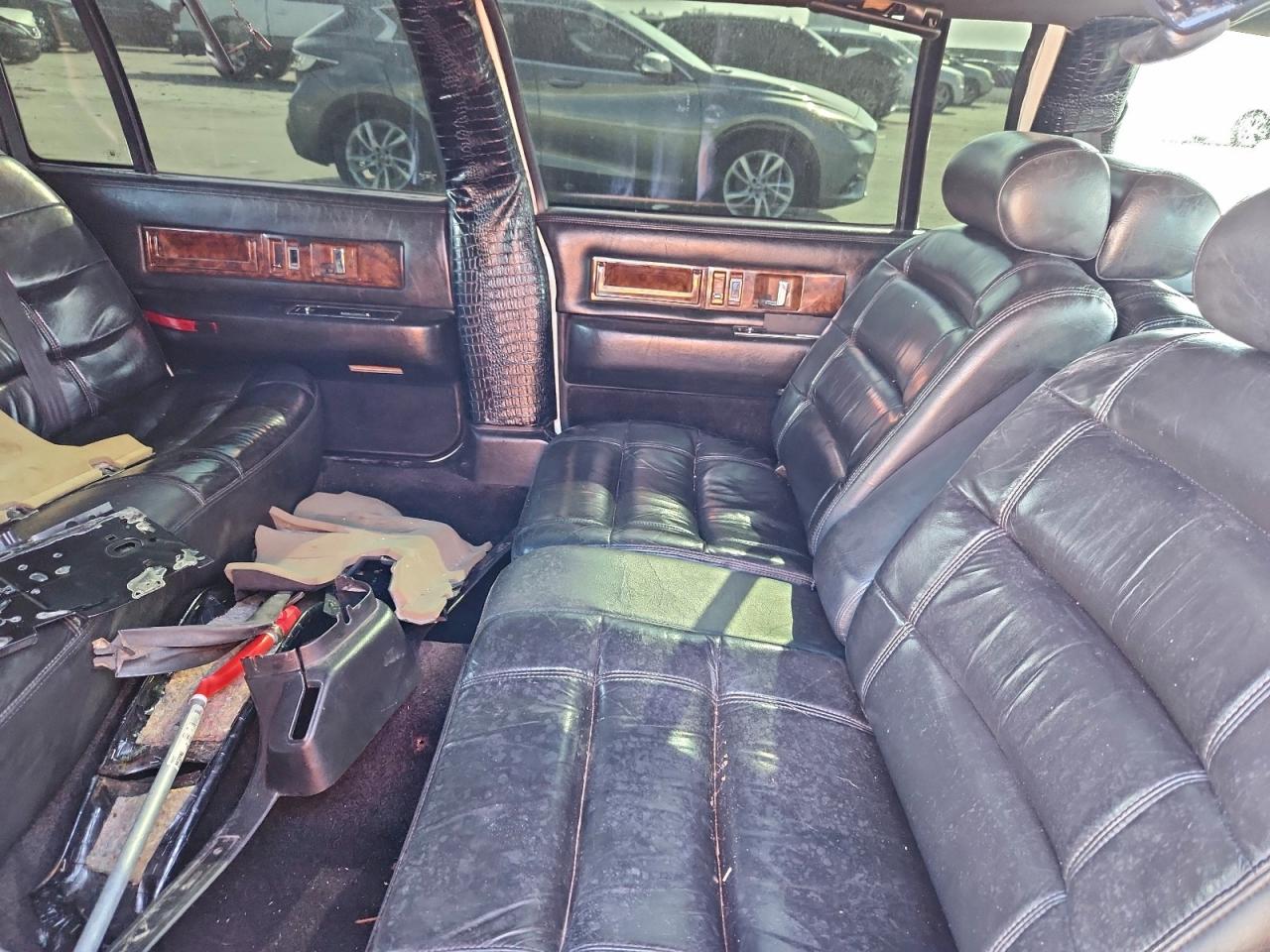 1995 Cadillac Fleetwood Base VIN: 1G6DW52P4SR708101 Lot: 85425645