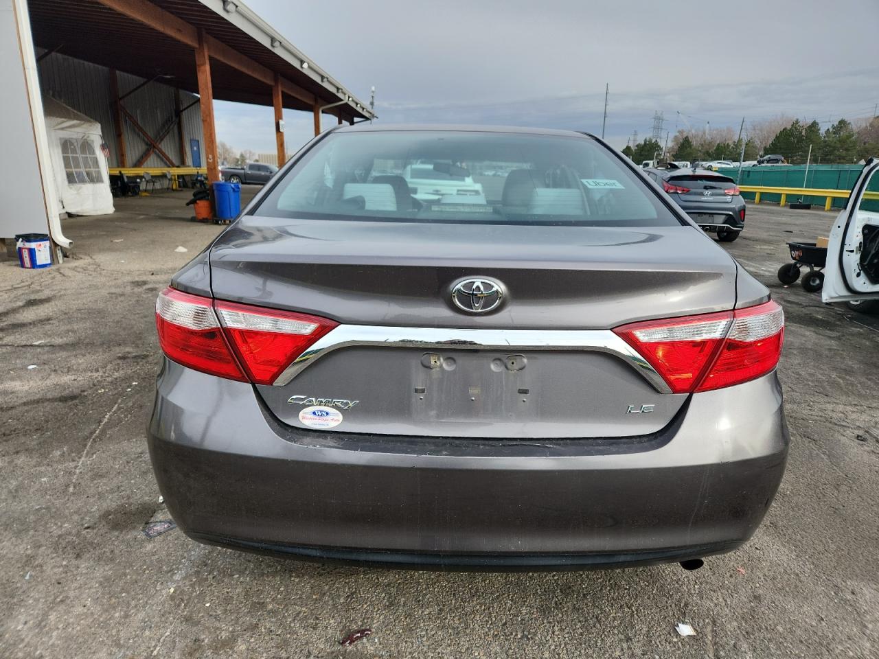 2016 Toyota Camry Le VIN: 4T1BF1FK5GU608424 Lot: 93618815