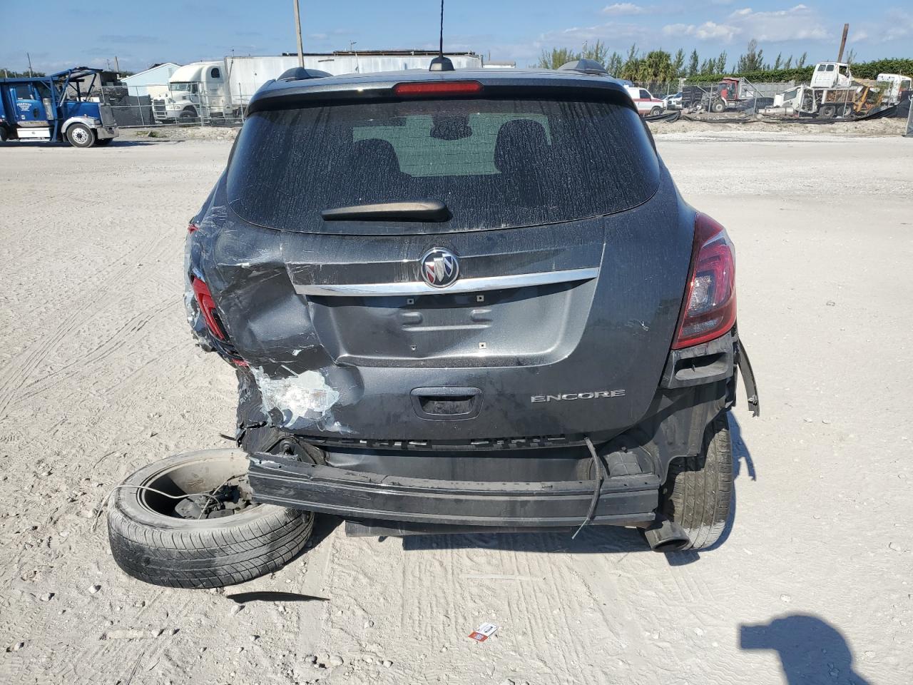 2018 Buick Encore Preferred VIN: KL4CJASB8JB574506 Lot: 92933445