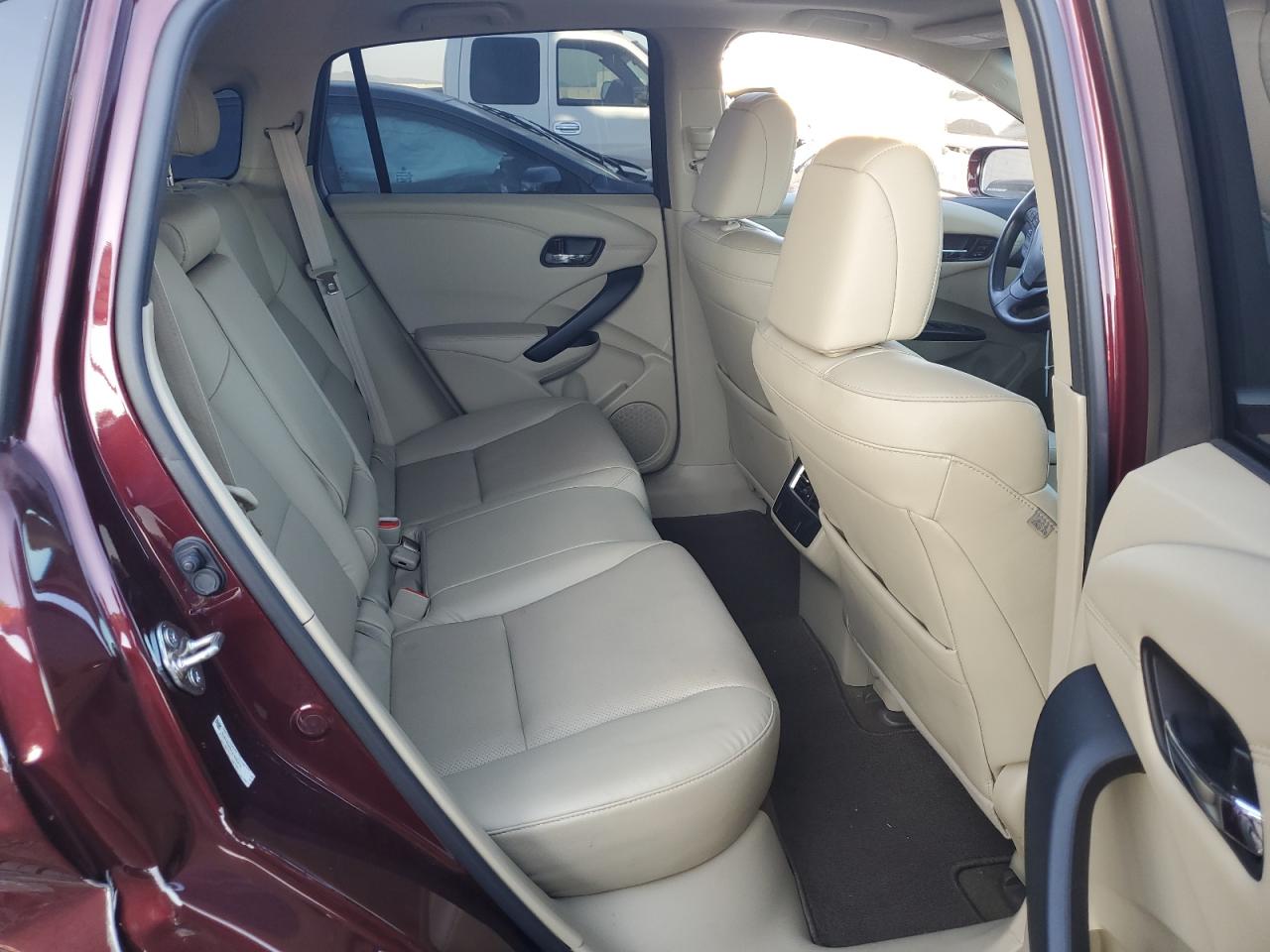 2018 Acura Rdx Technology VIN: 5J8TB3H57JL015072 Lot: 92470175