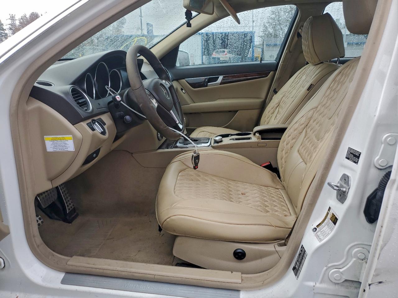 2014 Mercedes-Benz C 250 VIN: WDDGF4HB2ER315031 Lot: 91600885