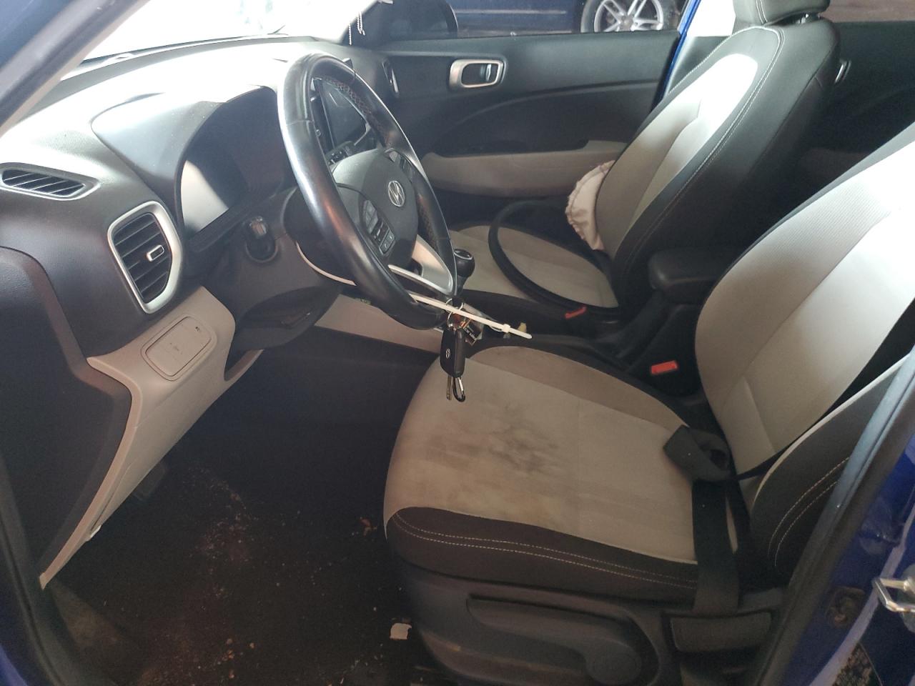 2023 Hyundai Venue Sel VIN: KMHRC8A34PU215935 Lot: 91357925