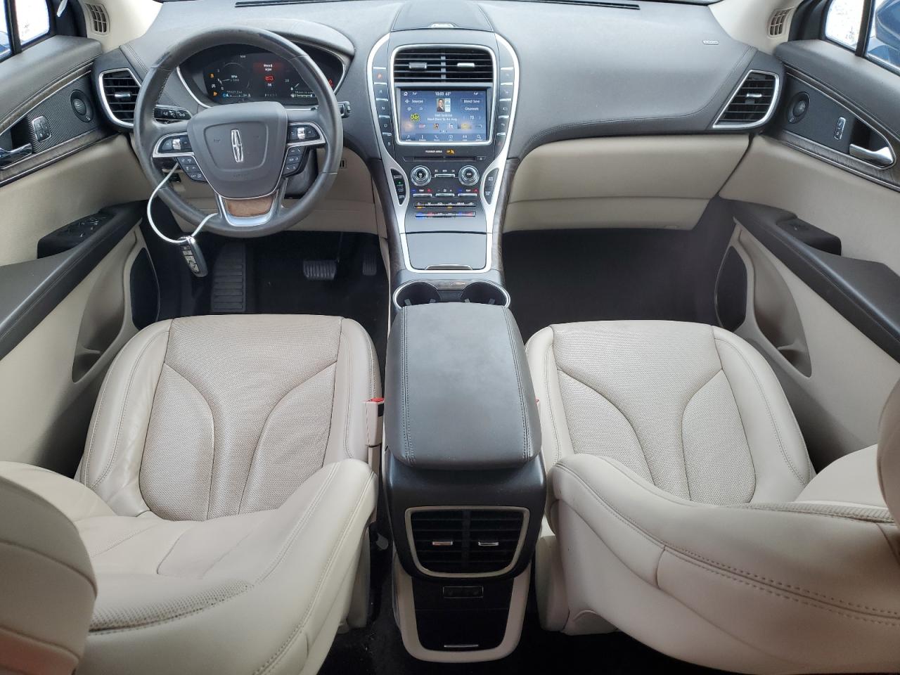 2020 Lincoln Nautilus Reserve VIN: 2LMPJ8KP3LBL00929 Lot: 92946585