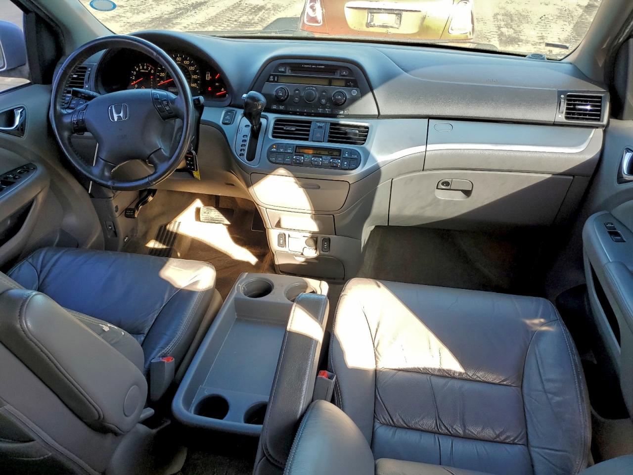 2010 Honda Odyssey Exl VIN: 5FNRL3H63AB086710 Lot: 93879605