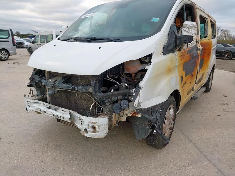 2016 FORD TOURNEO CUSTOM 2.0 TDCI 130PS LOW ROOF 8 SEATER TITANIUM