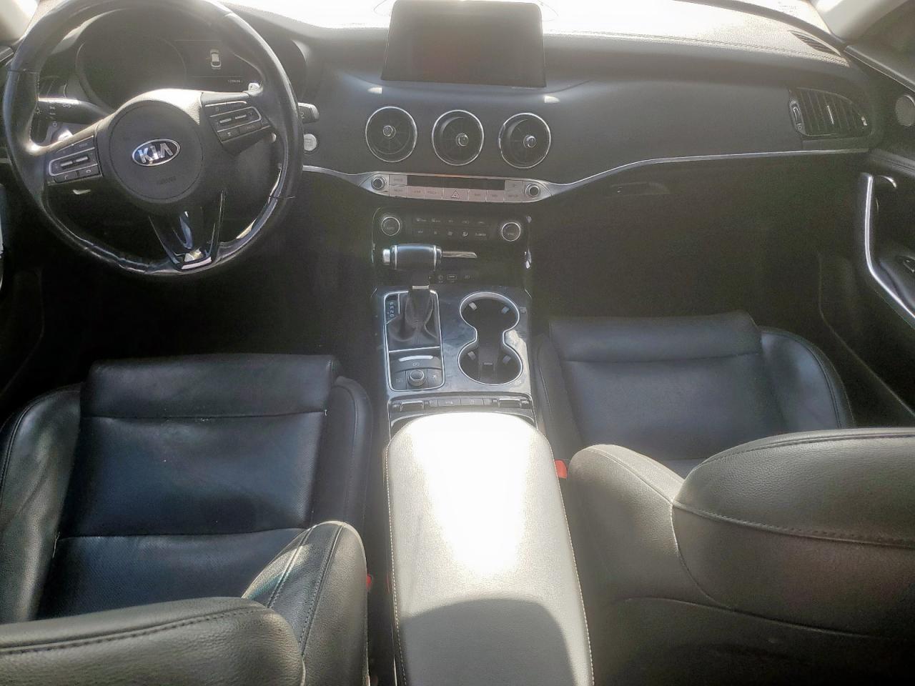 2018 Kia Stinger Premium VIN: KNAE25LA8J6015018 Lot: 93212855