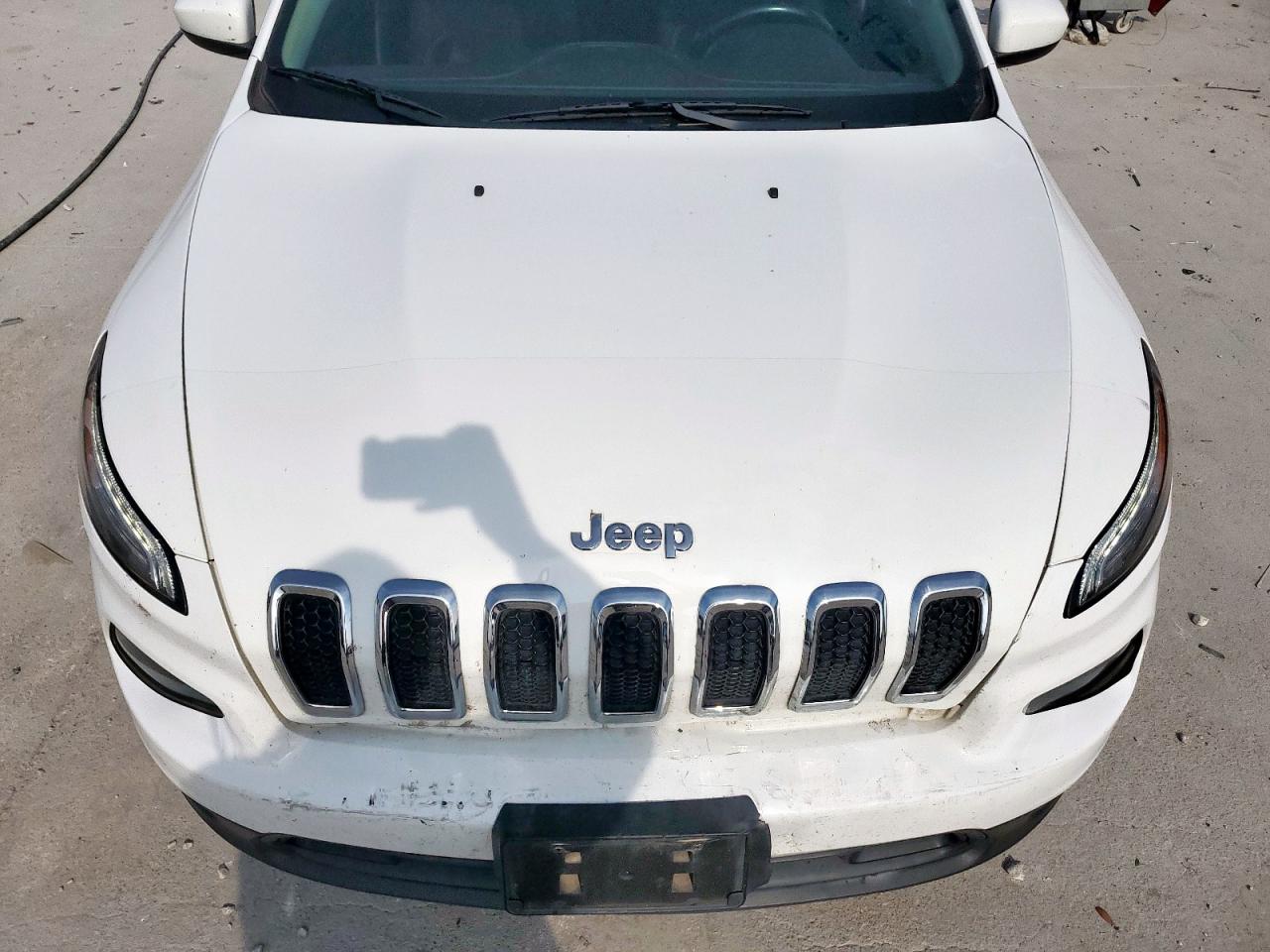 2017 Jeep Cherokee Latitude VIN: 1C4PJMCSXHW546054 Lot: 93469885