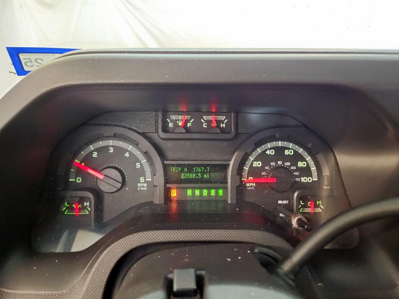 2013 Ford Econoline E350 Super Duty Wagon VIN: 1FBNE3BL7DDA83073 Lot: 92716435