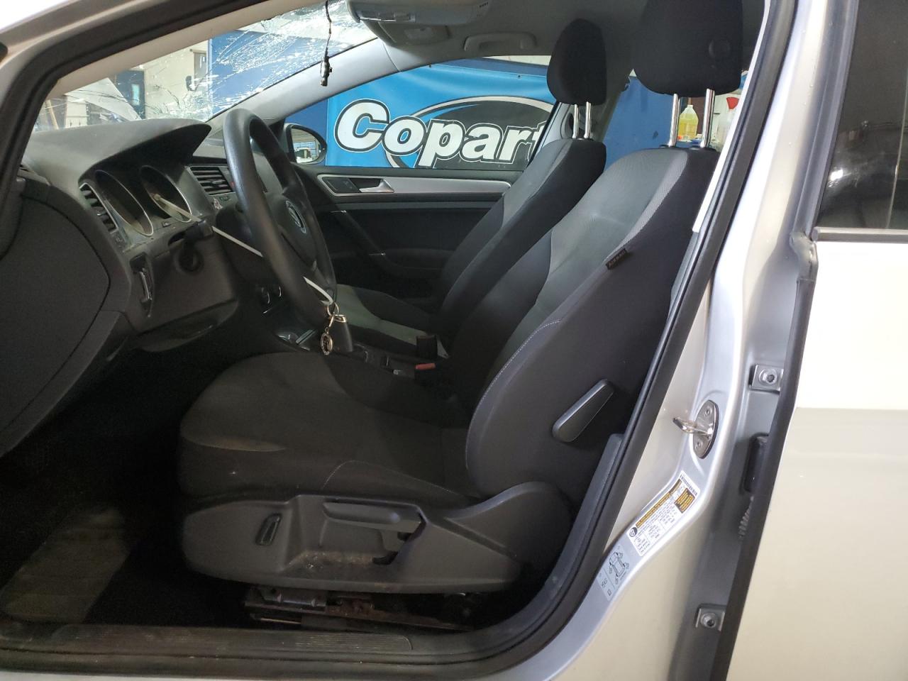 2016 Volkswagen E-Golf Se VIN: WVWKP7AU7GW917166 Lot: 92499245