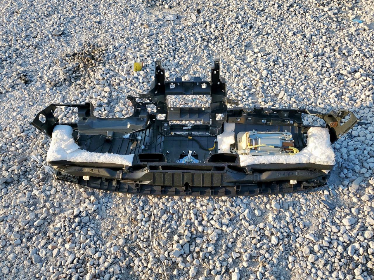 2011 Lexus Gx 460 VIN: JTJBM7FX0B5031794 Lot: 93439985