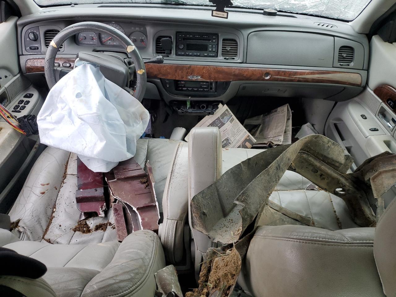 2005 Mercury Grand Marquis Ls VIN: 2MEFM75W35X669438 Lot: 93297155