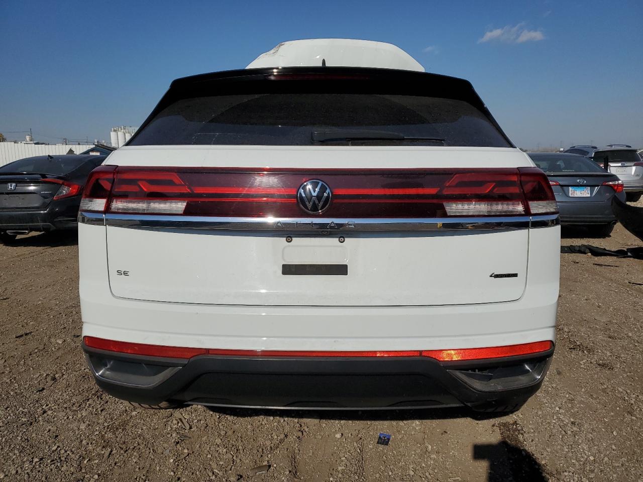 2024 Volkswagen Atlas Cross Sport Se VIN: 1V2LE2CAXRC224644 Lot: 91340165