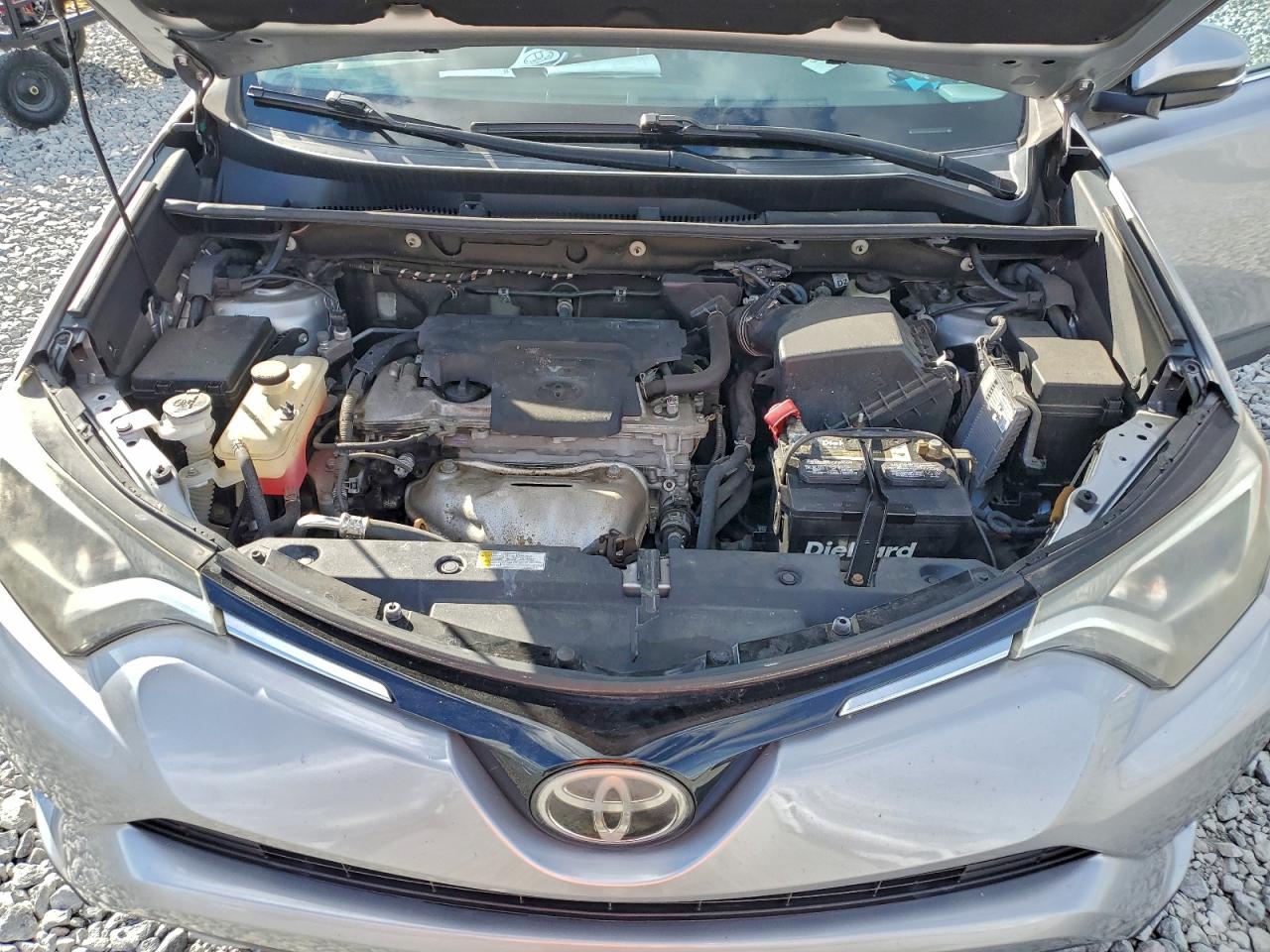 2017 Toyota Rav4 Xle VIN: 2T3RFREV8HW690750 Lot: 94395555