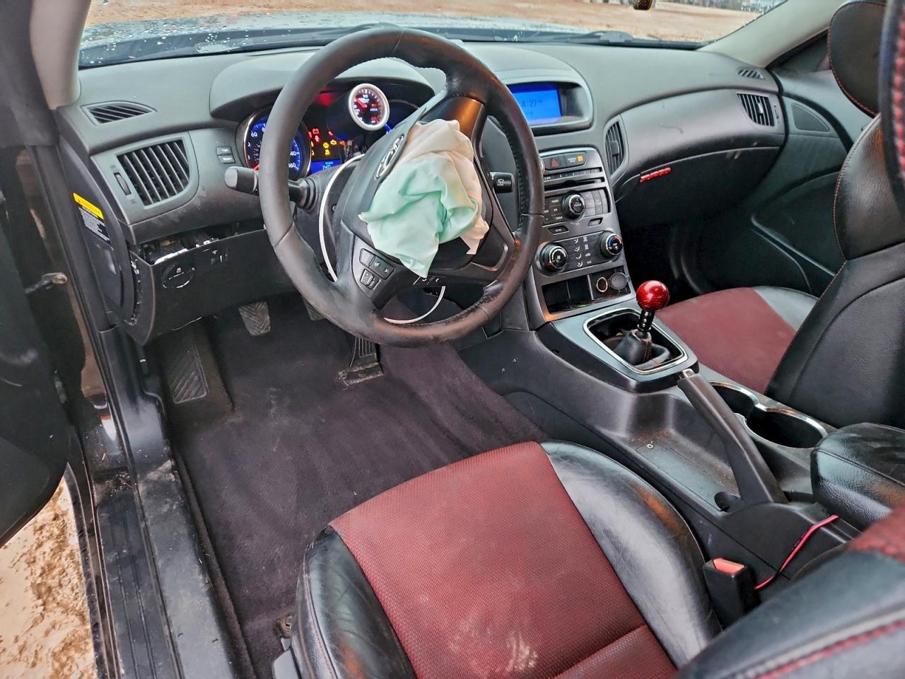 2011 Hyundai Genesis Coupe 2.0T VIN: KMHHT6KD7BU054450 Lot: 94071865