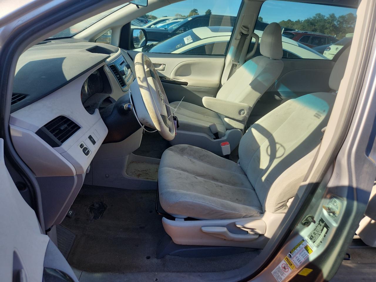 2012 Toyota Sienna VIN: 5TDZK3DC0CS250752 Lot: 91078785