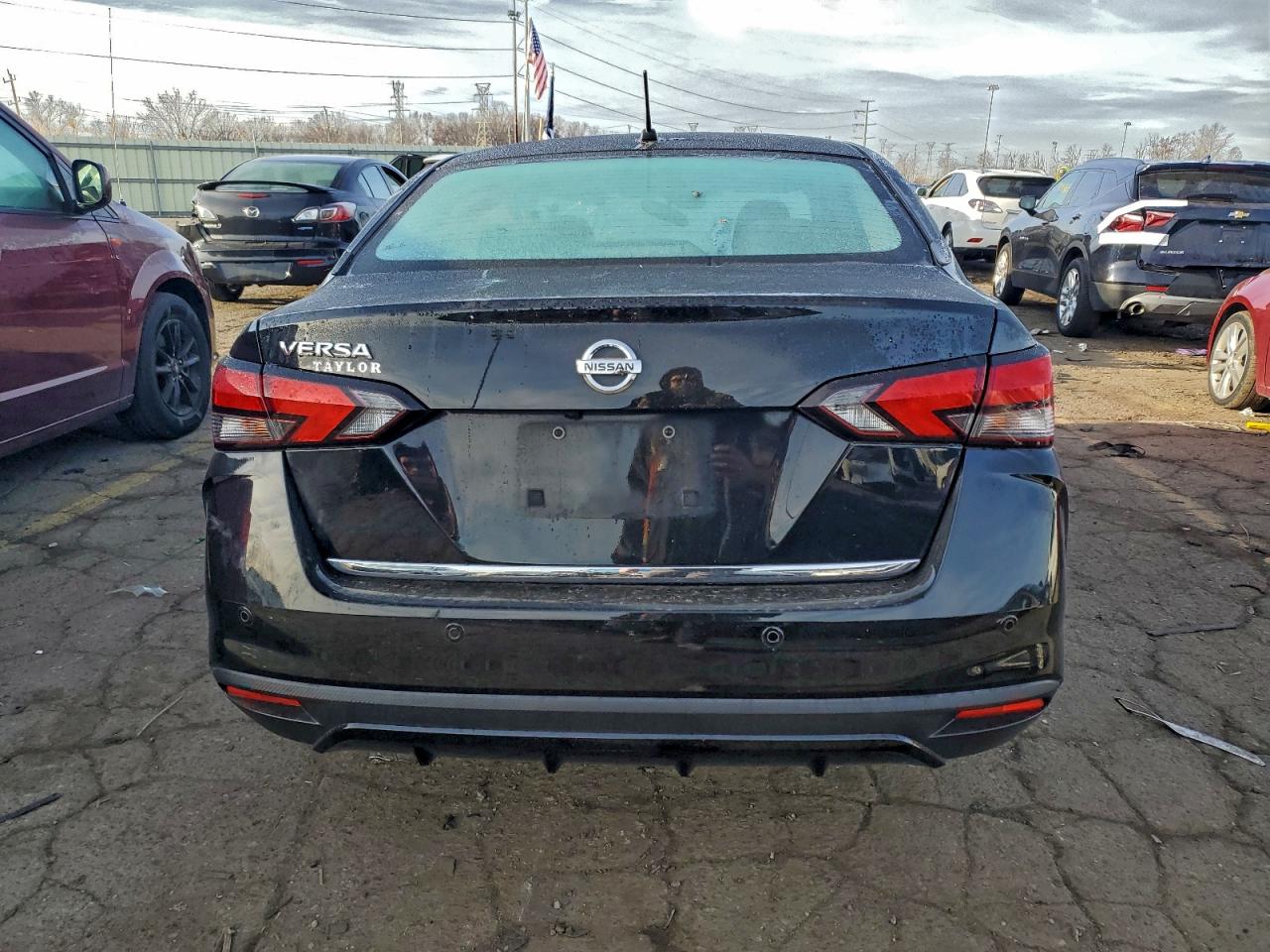 2021 Nissan Versa S VIN: 3N1CN8DV7ML814628 Lot: 93877635