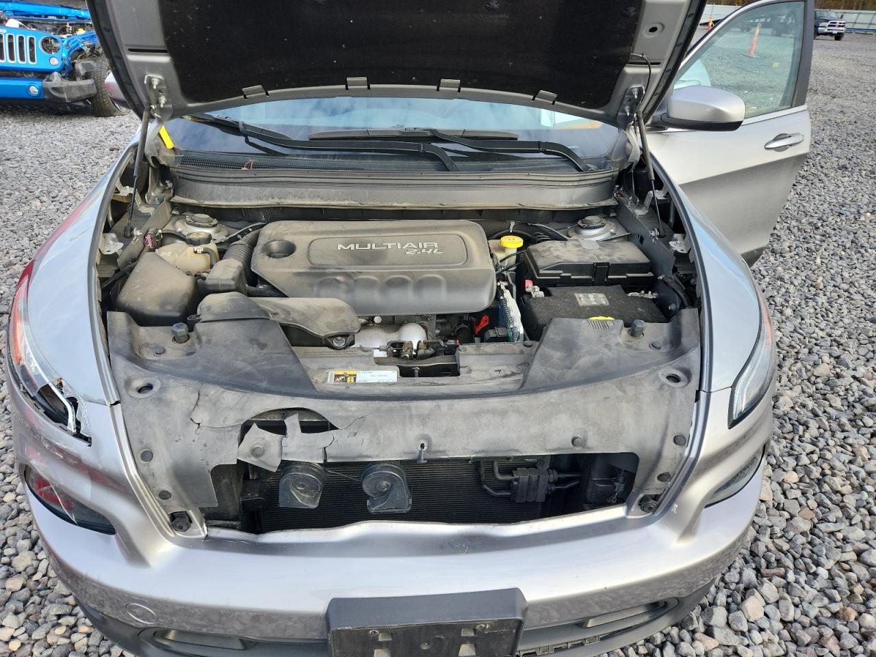 2014 Jeep Cherokee Latitude VIN: 1C4PJLCB4EW283274 Lot: 91451535