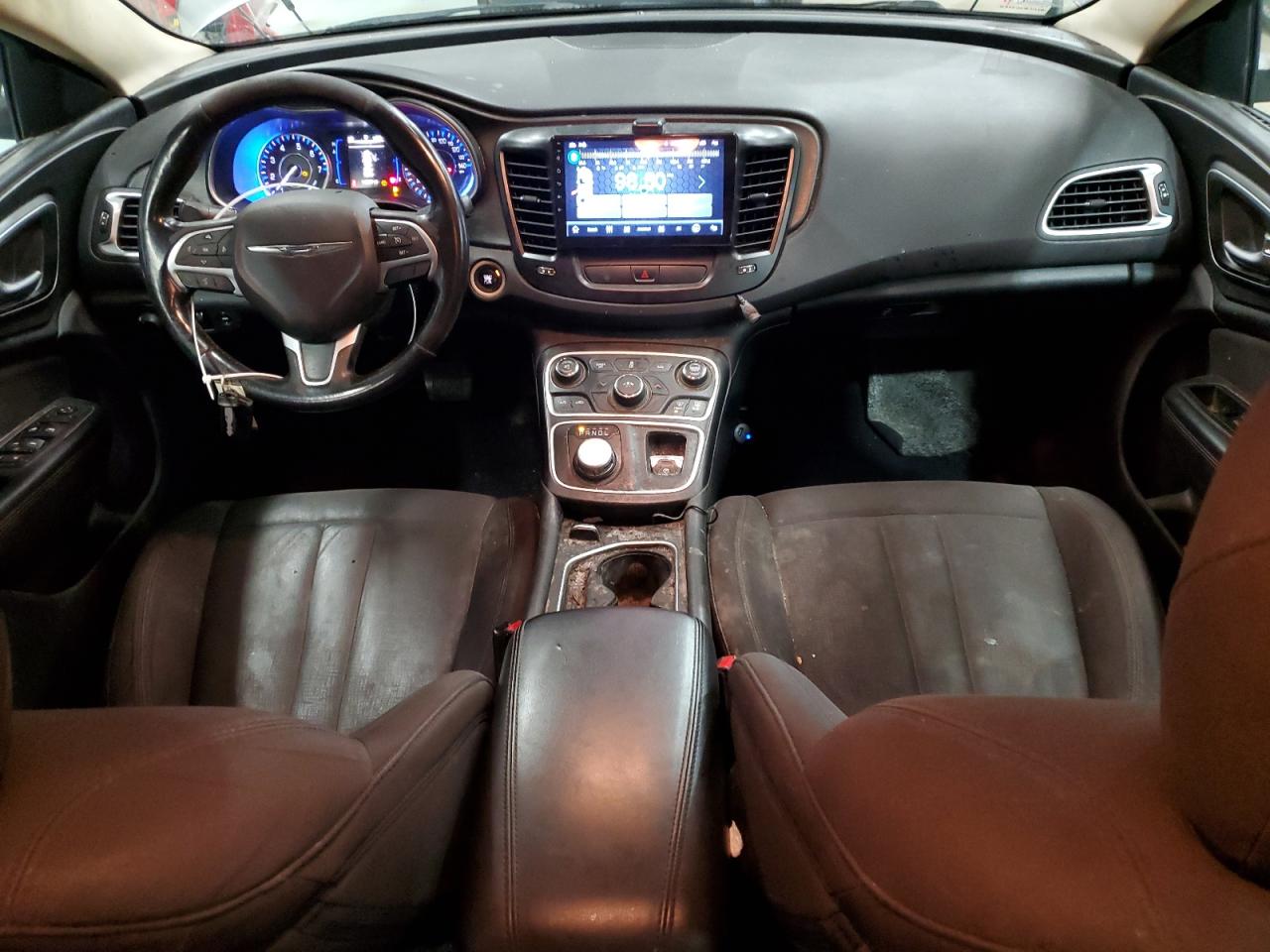 2015 Chrysler 200 Limited VIN: 1C3CCCAB3FN696018 Lot: 92786935