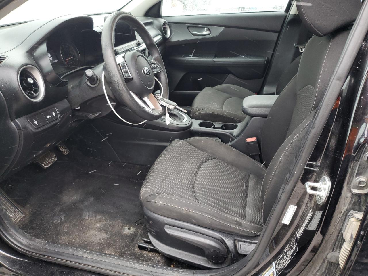 2021 Kia Forte Fe VIN: 3KPF24AD2ME285570 Lot: 92274225