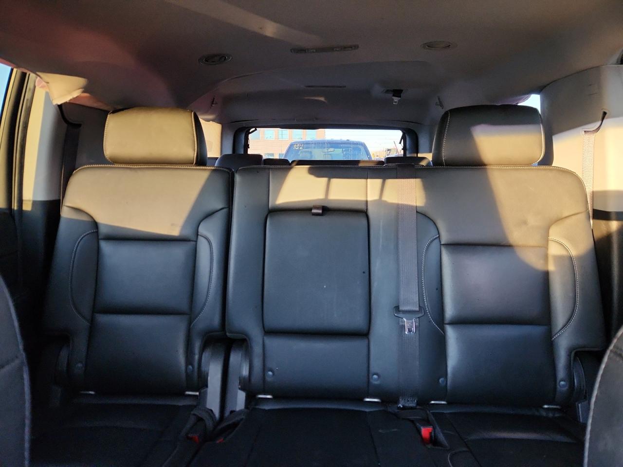 2019 Chevrolet Suburban K1500 Lt VIN: 1GNSKHKCXKR347544 Lot: 91295355