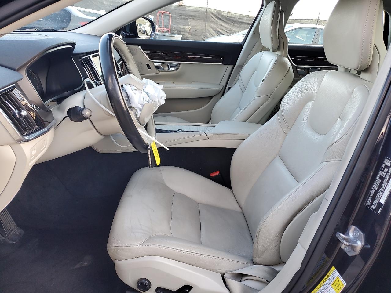 2017 Volvo S90 T5 Momentum VIN: YV1102AK1H1003585 Lot: 92341795