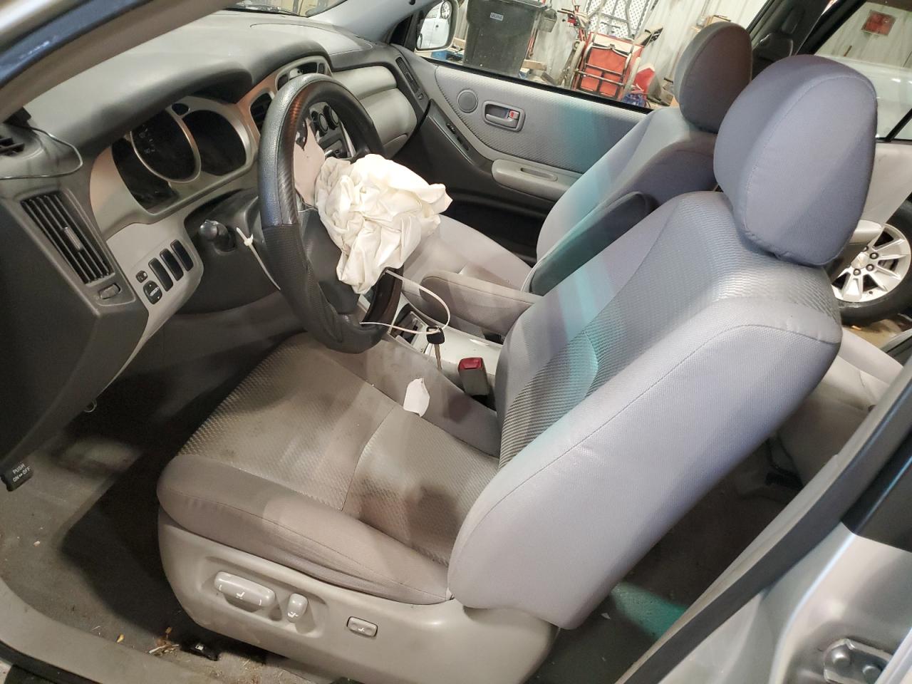 2006 Toyota Highlander Limited VIN: JTEGP21A160105163 Lot: 92716515