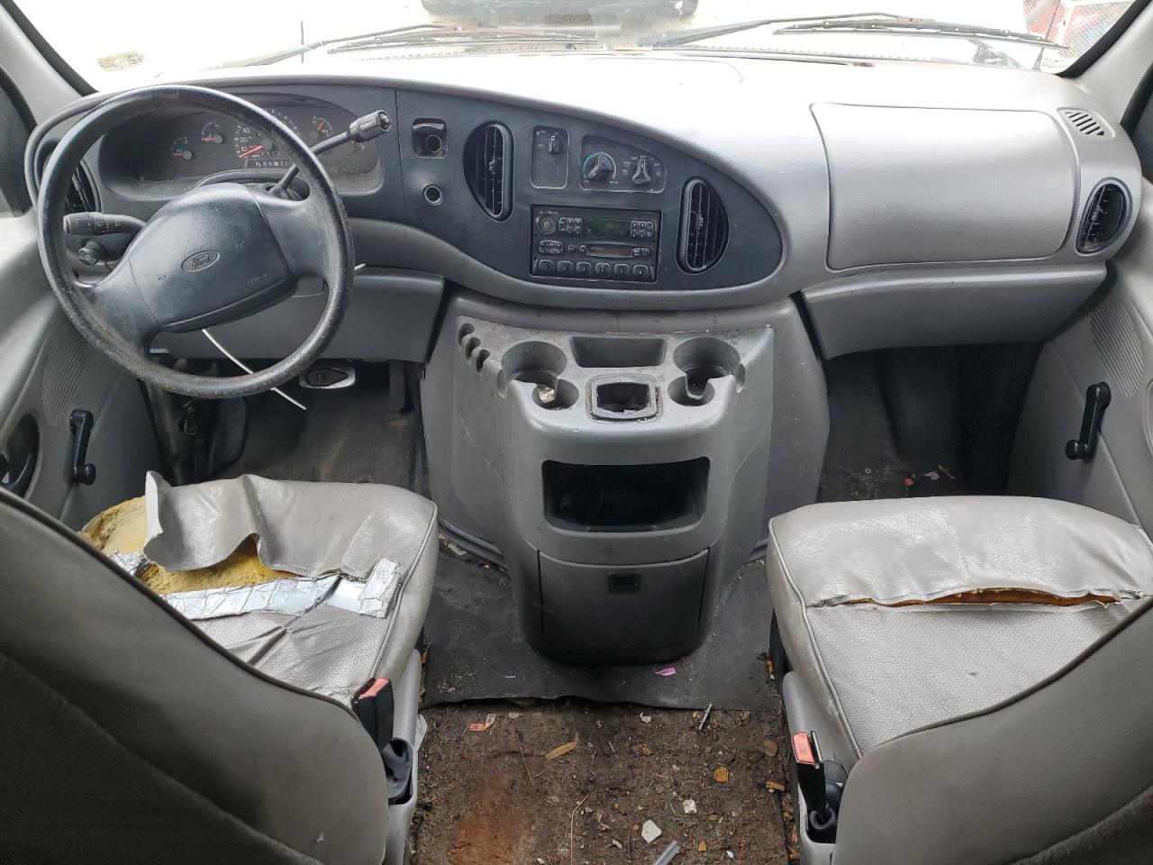 1999 Ford Econoline E350 Super Duty Van VIN: 1FTSE34L4XHB18497 Lot: 93608725