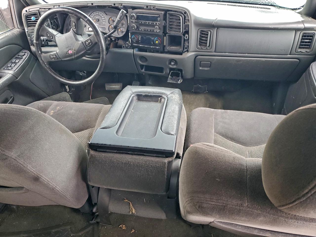 2005 Chevrolet Silverado K2500 Heavy Duty VIN: 1GCHK23235F939007 Lot: 93838655