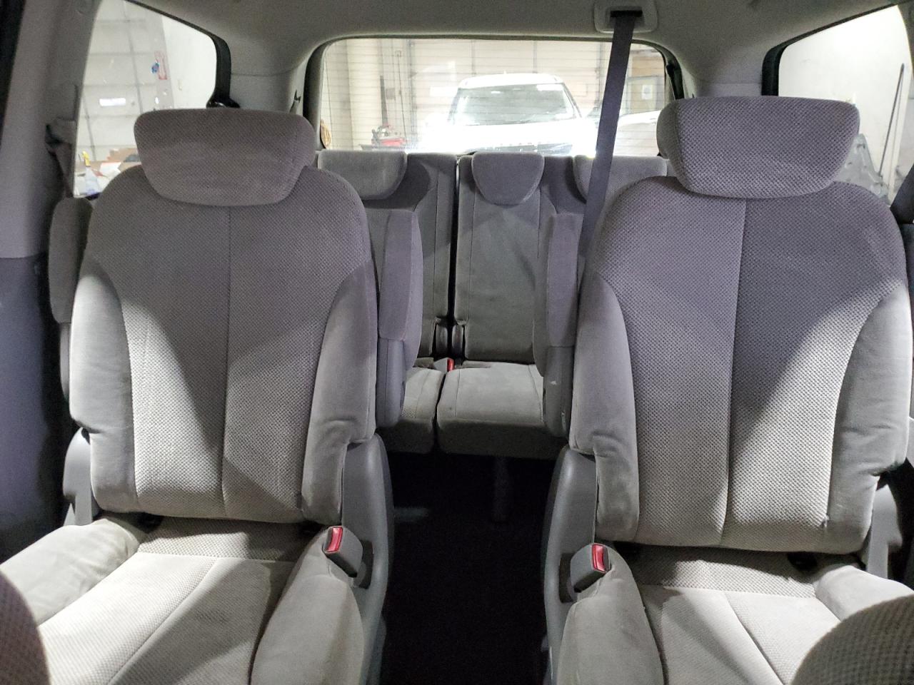 2010 Kia Sedona Ex VIN: KNDMH4C30A6325916 Lot: 93184525