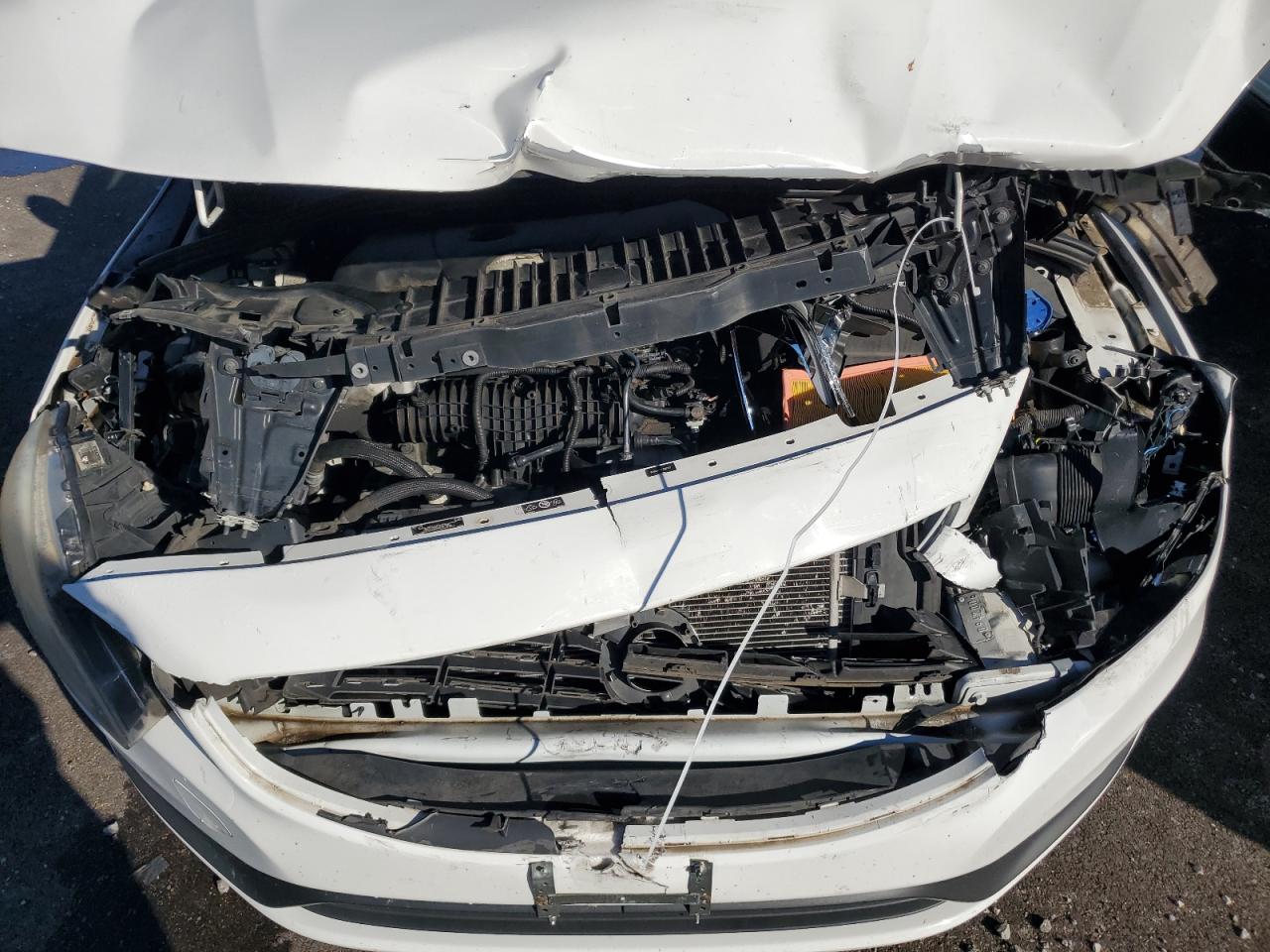 2015 Volvo S60 Premier VIN: YV126MFB1F1307973 Lot: 90245645