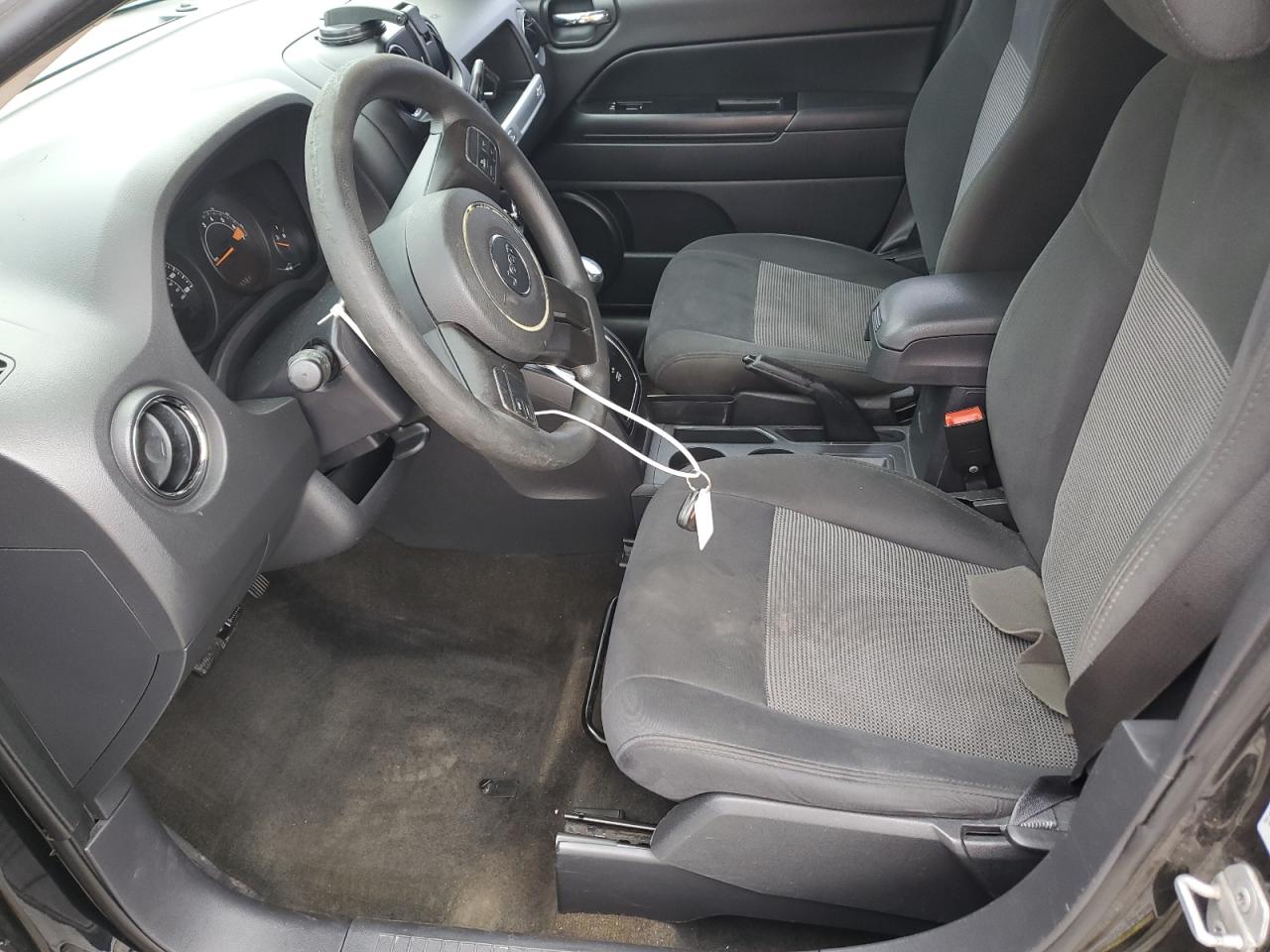 2016 Jeep Compass Sport VIN: 1C4NJCBA6GD602933 Lot: 91095875