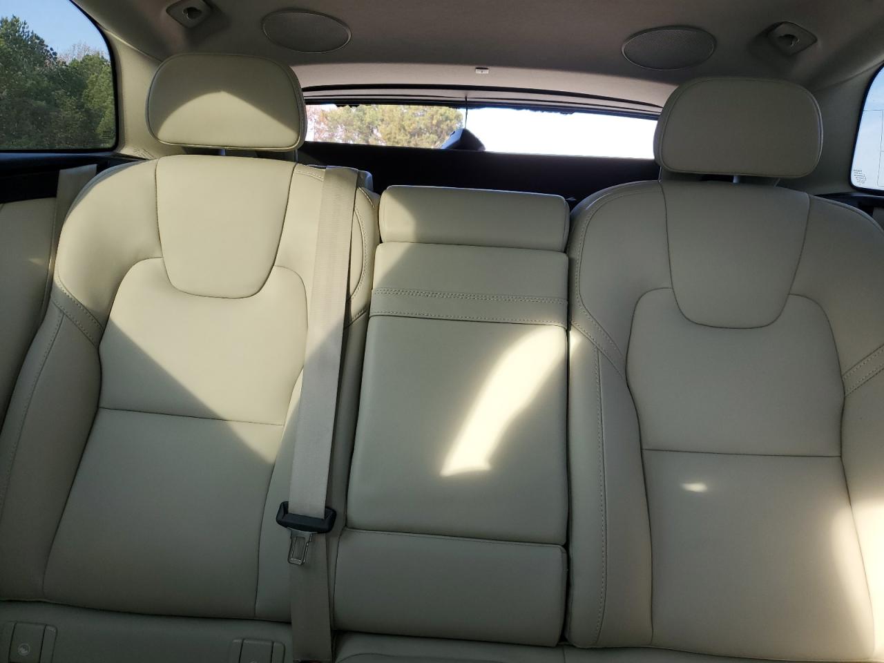 2022 Volvo Xc60 T8 Recharge Inscription VIN: YV4BR0DL2N1953343 Lot: 93404065