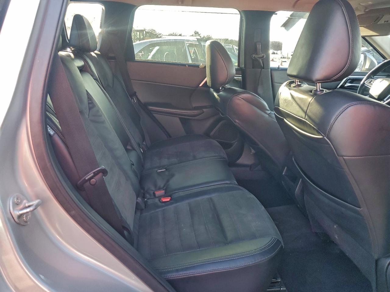 2022 Mitsubishi Outlander Se VIN: JA4J3UA84NZ012964 Lot: 94220505