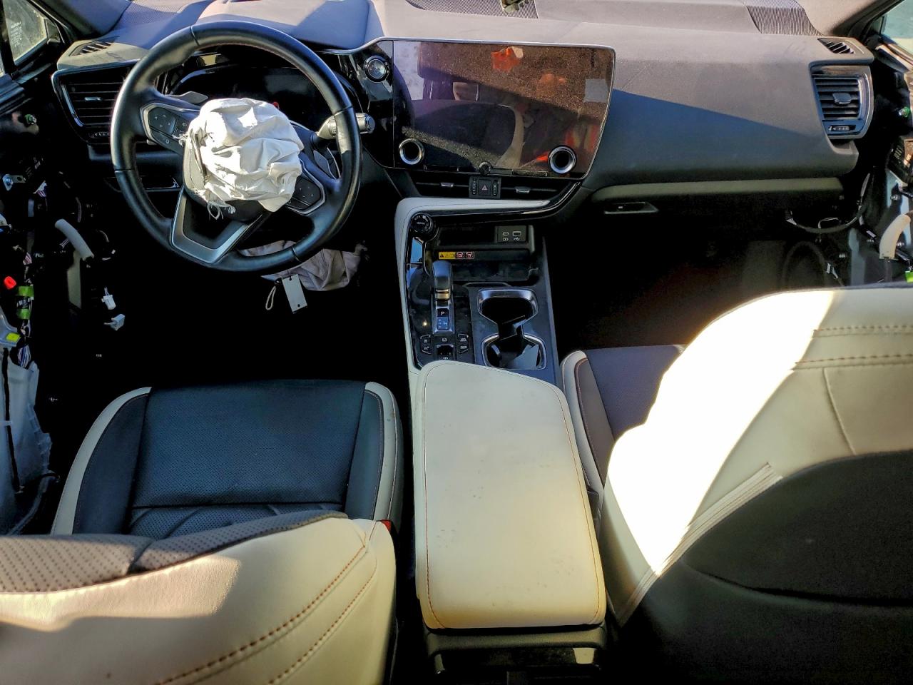 2023 Lexus Nx 450H VIN: JTJHKCFZ7P2012565 Lot: 93747935