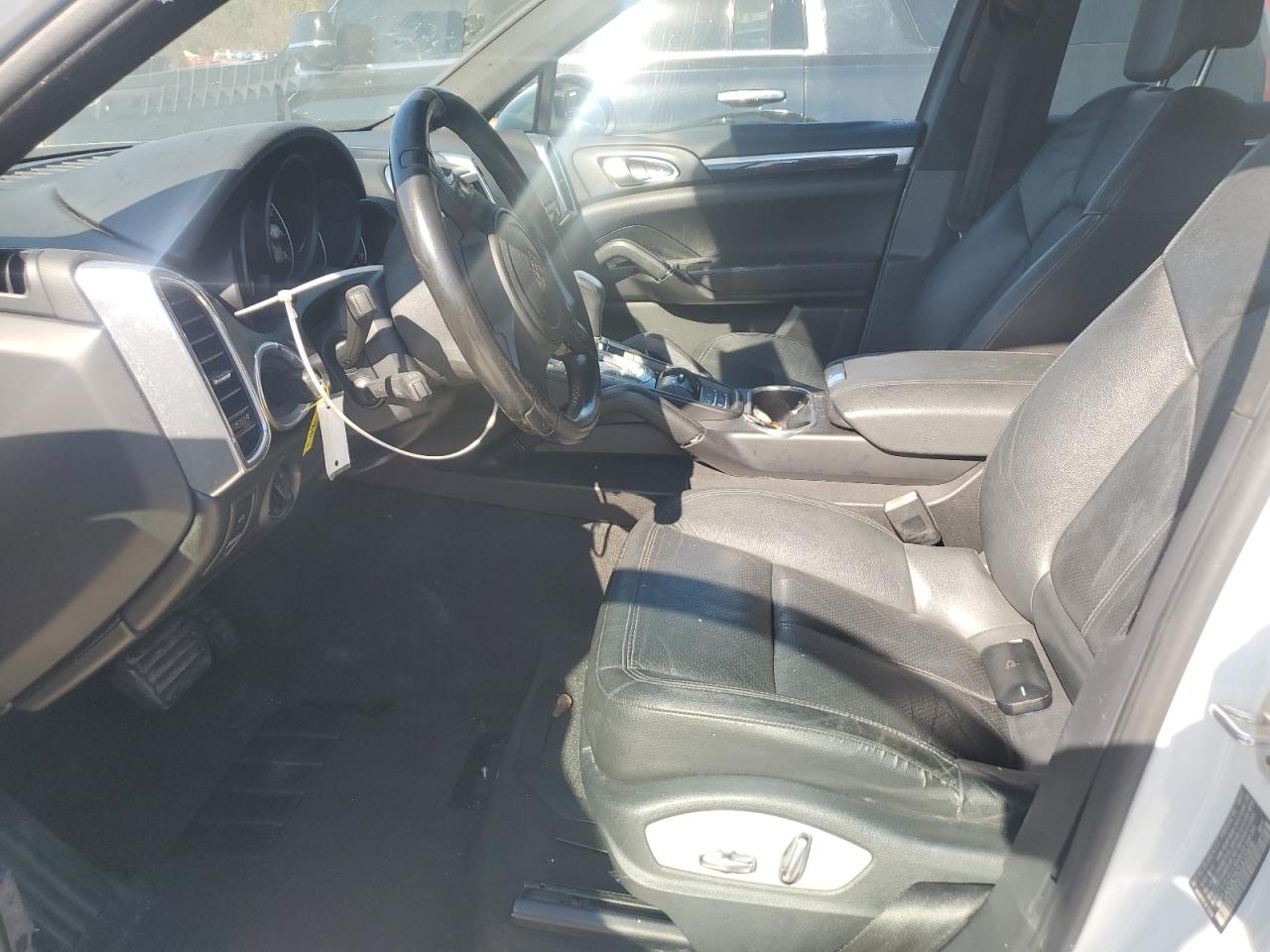 2012 Porsche Cayenne VIN: WP1AA2A25CLA10909 Lot: 91642695