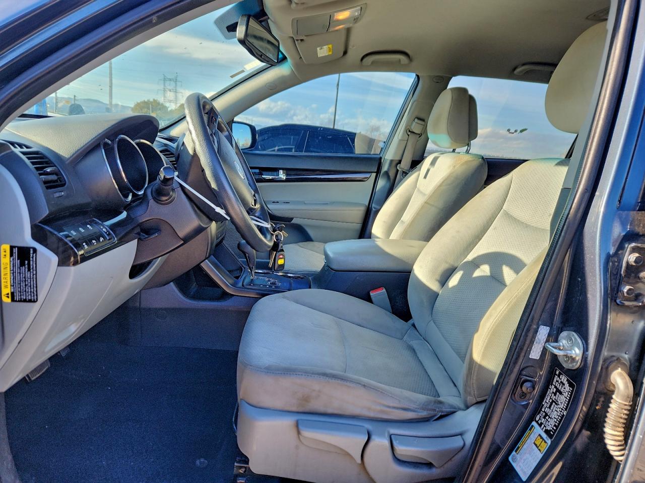 2011 Kia Sorento Base VIN: 5XYKTDA28BG086470 Lot: 94455575