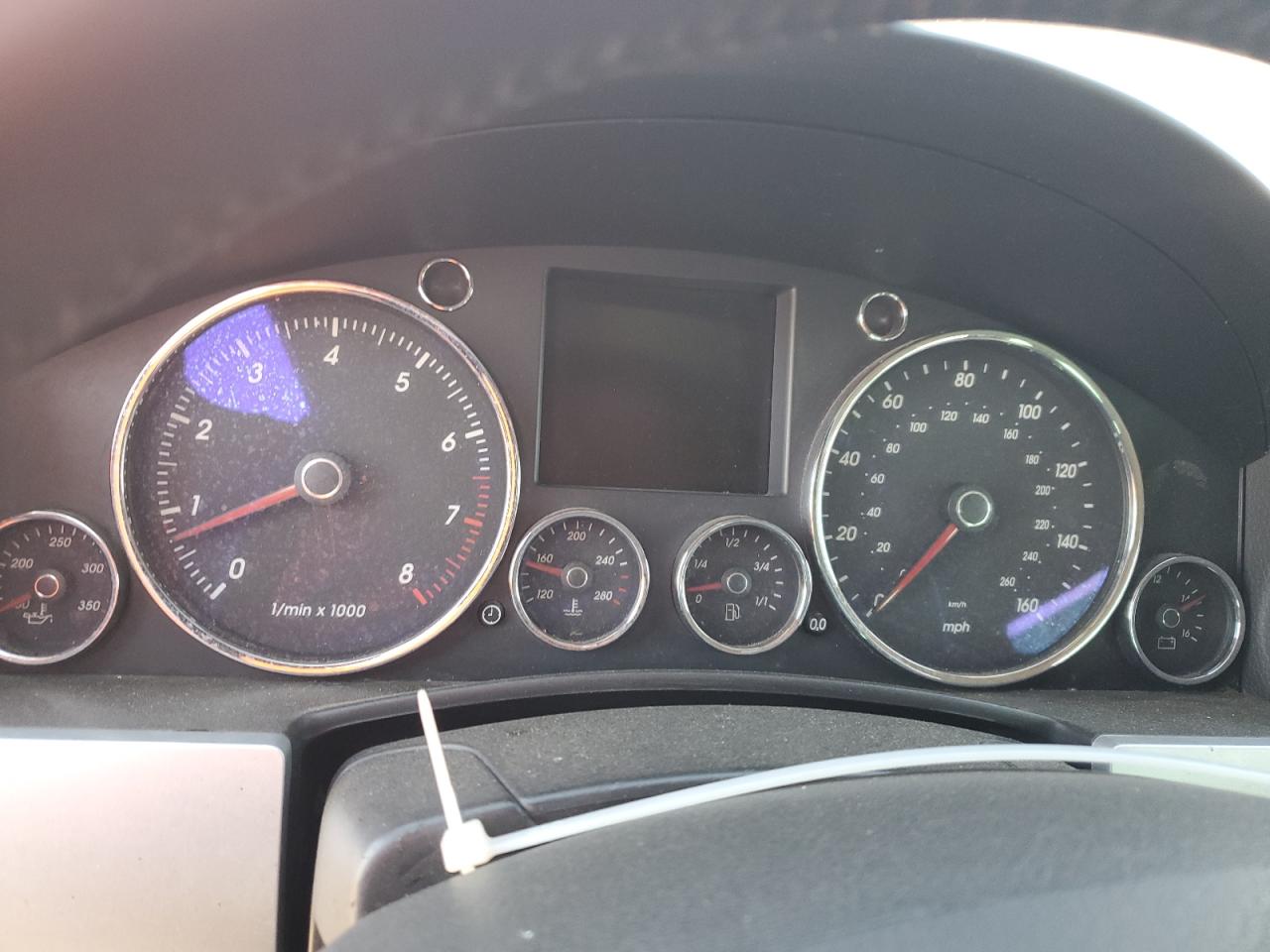 2005 Volkswagen Touareg 3.2 VIN: WVGZG77L75D075978 Lot: 92805195