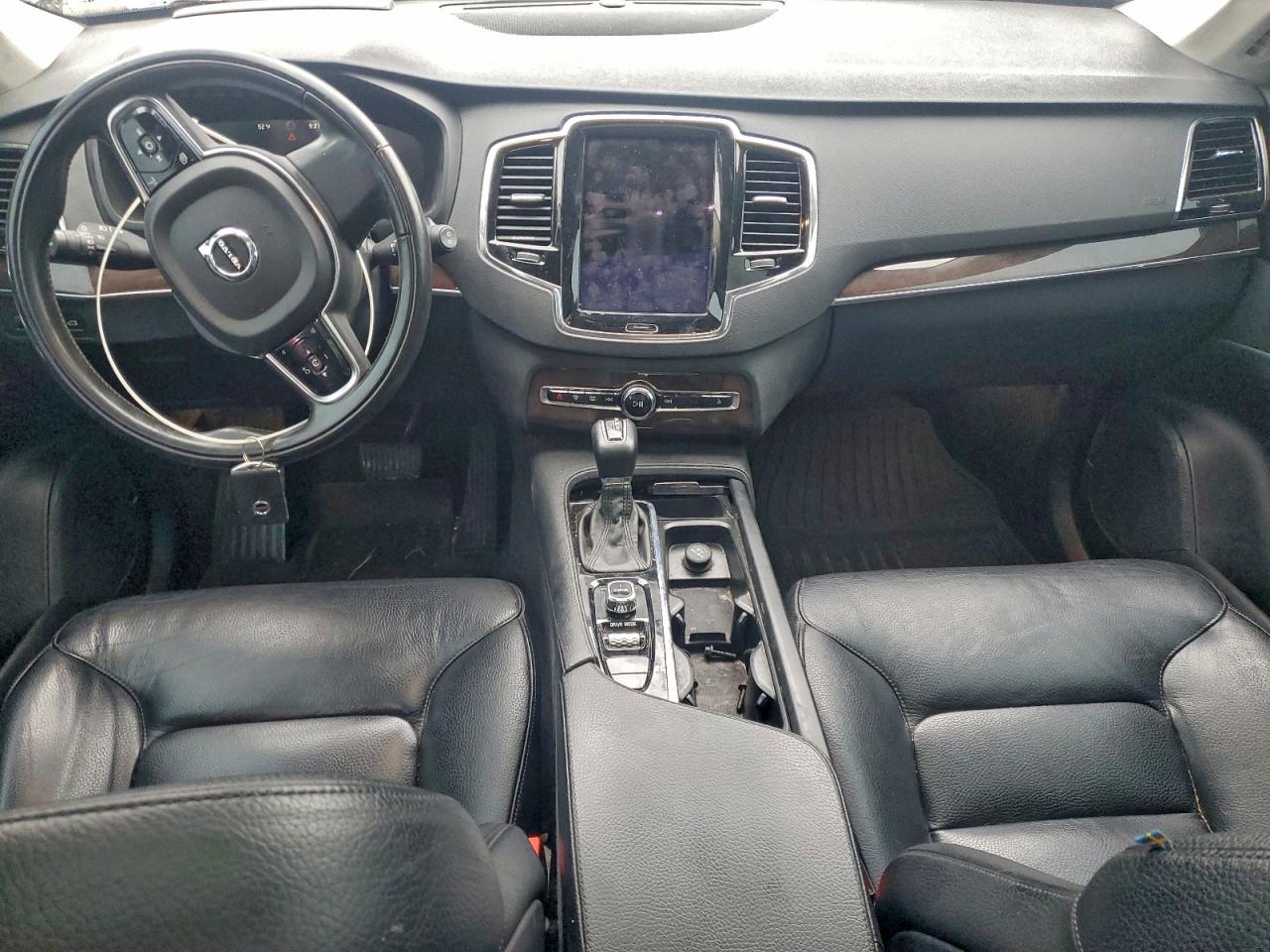 2016 Volvo Xc90 T6 VIN: YV4A22PK5G1044367 Lot: 94192905