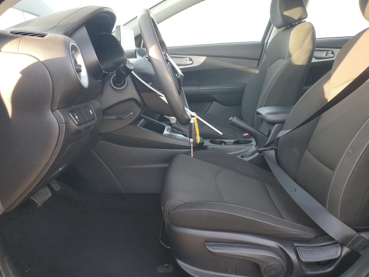 2024 Kia Forte Lx VIN: 3KPF24AD7RE812476 Lot: 92071305