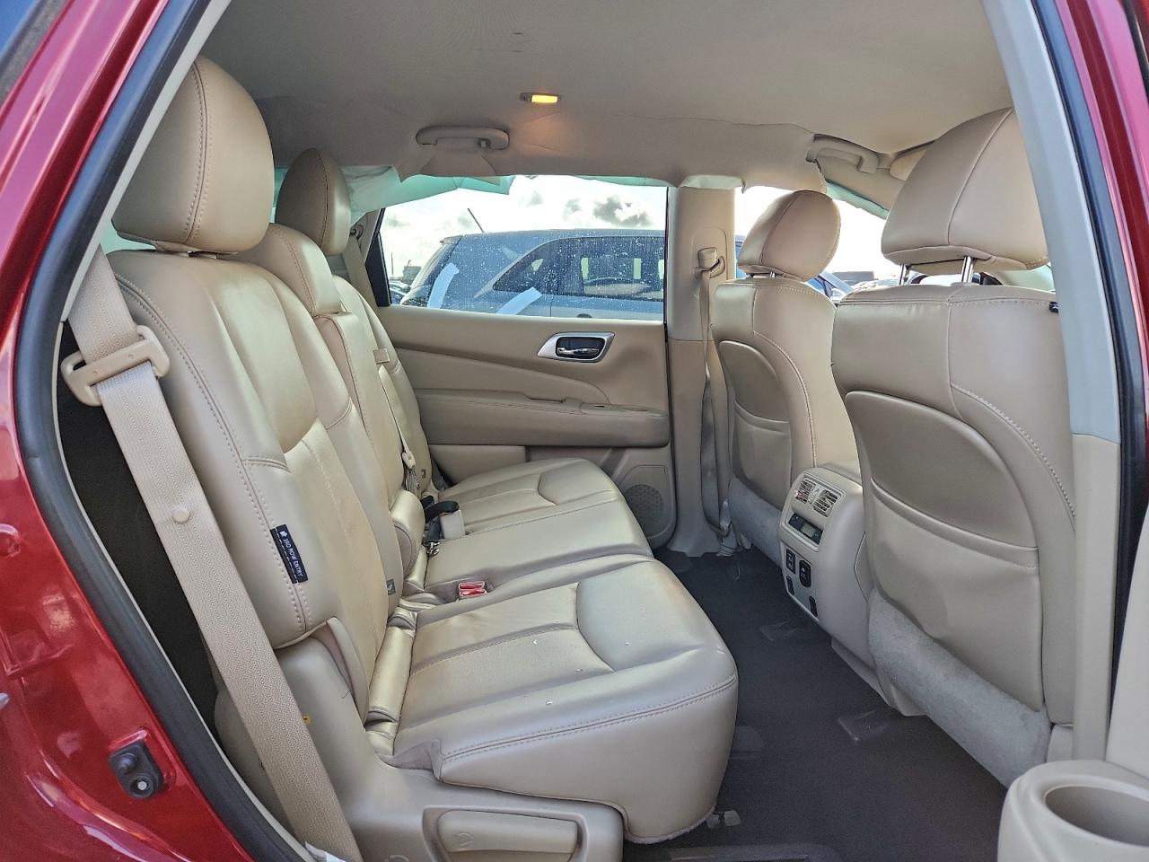 2018 Nissan Pathfinder S VIN: 5N1DR2MN6JC656790 Lot: 94084645