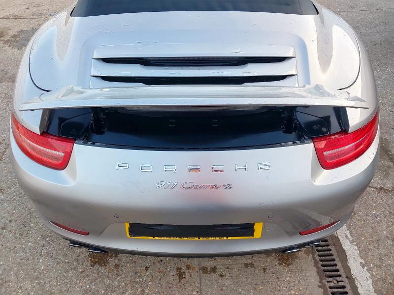 2012 PORSCHE 911 2DR PDK