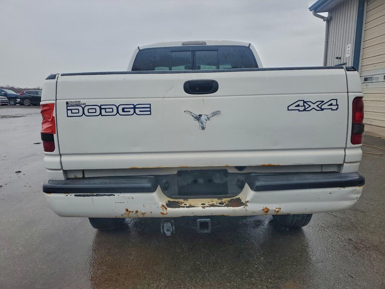 2000 Dodge Ram 1500 VIN: 3B7HF13Z8YM211392 Lot: 94245035