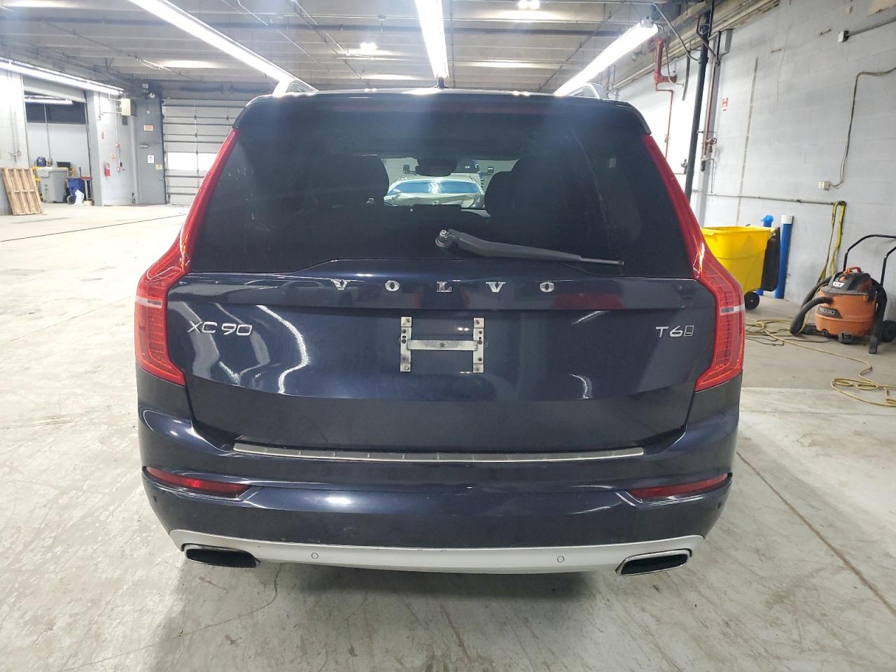 2016 Volvo Xc90 T6 VIN: YV4A22PK5G1052033 Lot: 93667195