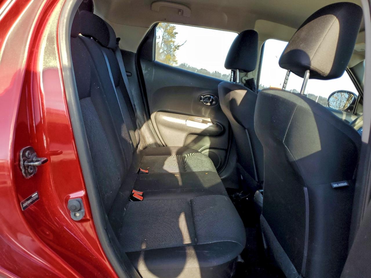 2012 Nissan Juke S VIN: JN8AF5MV8CT125762 Lot: 94754415