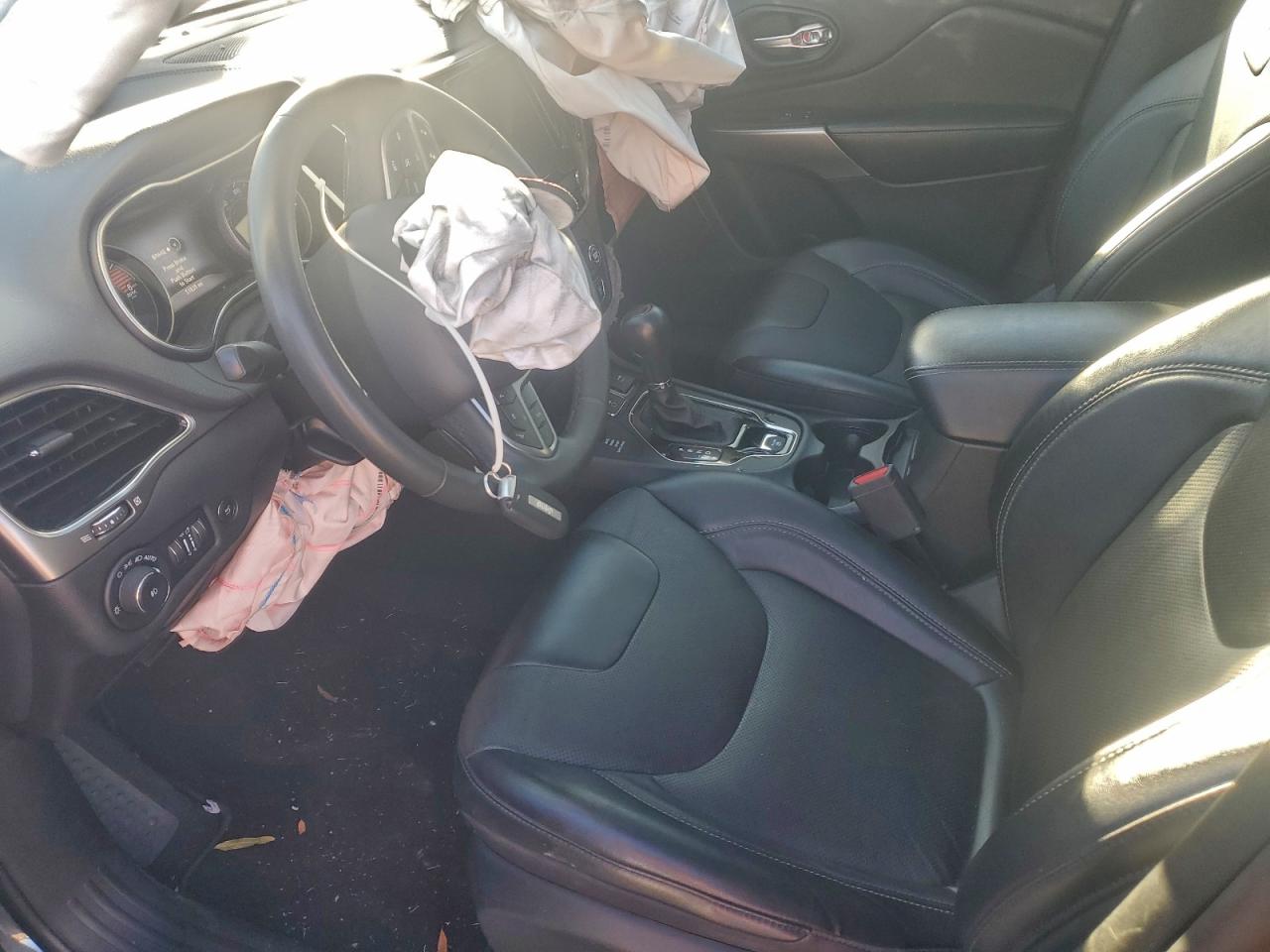 2022 Jeep Cherokee Limited VIN: 1C4PJMDX6ND501677 Lot: 94635445